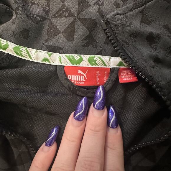 Puma Gray and Black Zippered Track Jacket Size Medium - Picture 2 of 3